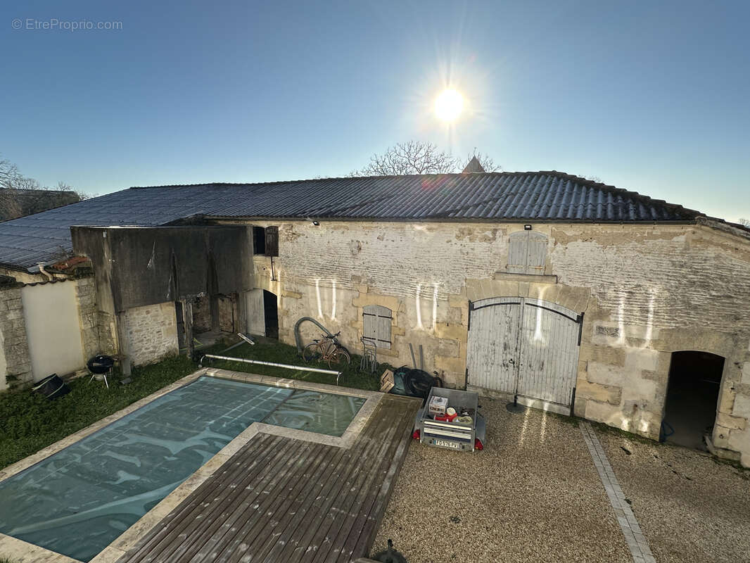 Maison à LOUZAC-SAINT-ANDRE