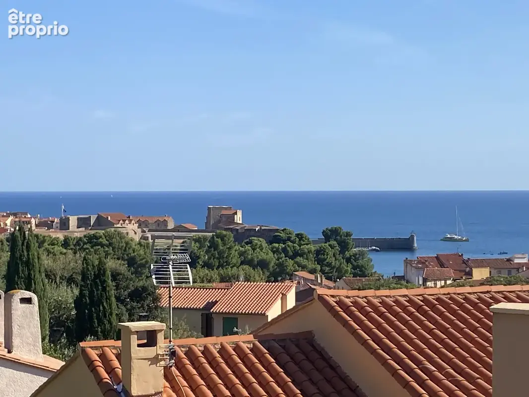 A collioure, un appartement duplex avec terrasse et parking - photo 2
