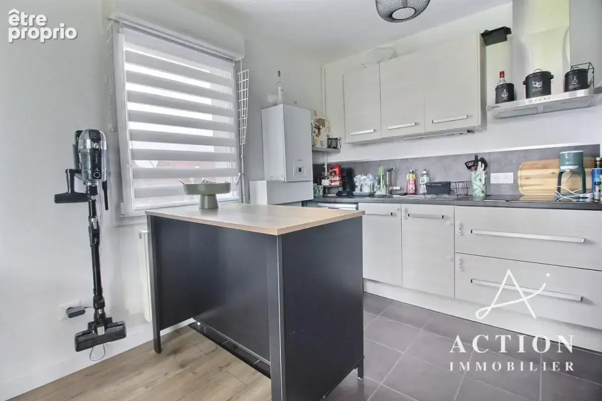 Leers - appartement t3 - balcon - 2 places de stationnement - residence securisee - photo 4