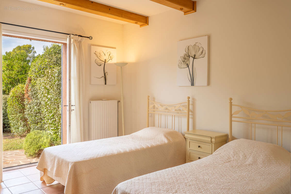 Maison à LA MOTTE