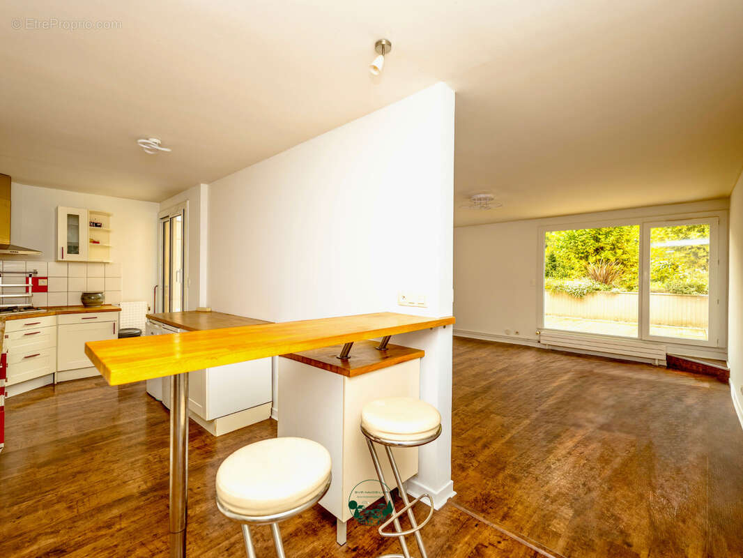 Photo 4 - Appartement à POISAT