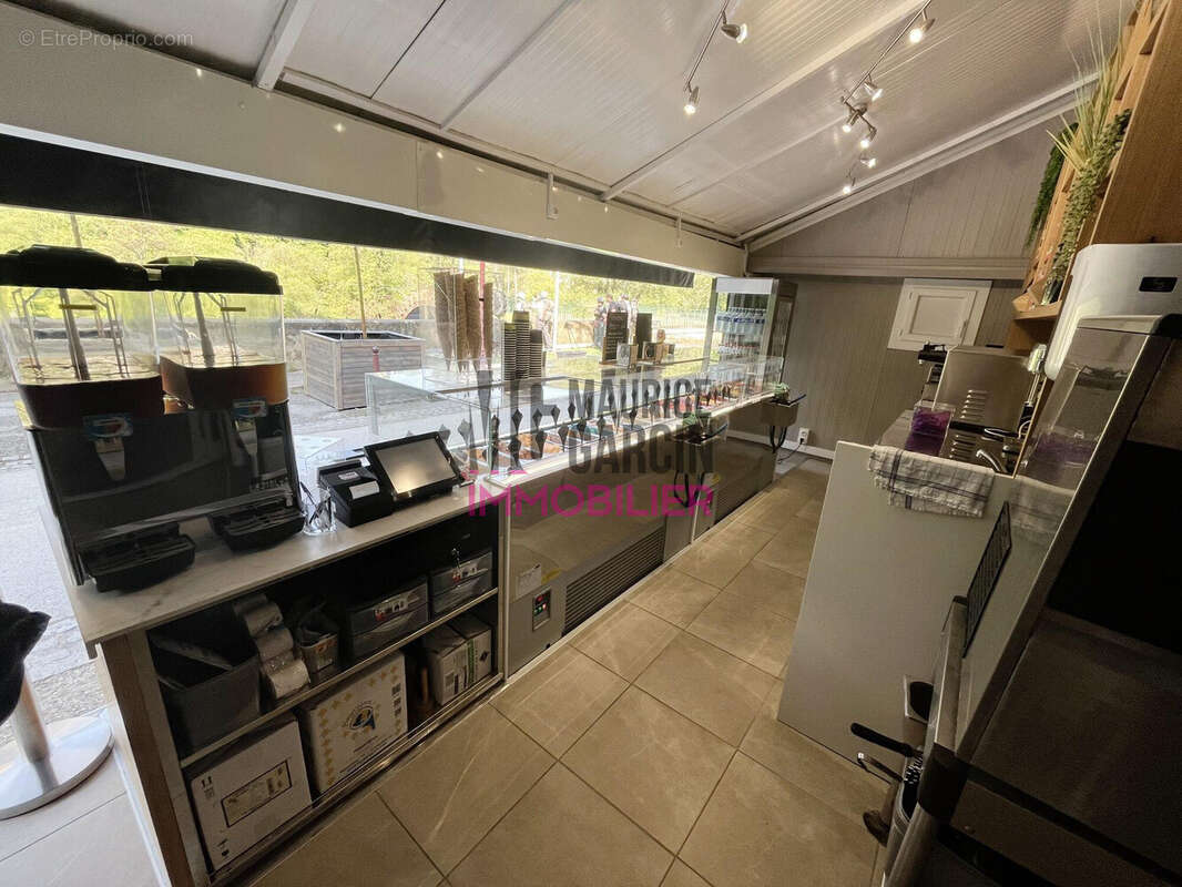 Autre à FONTAINE-DE-VAUCLUSE