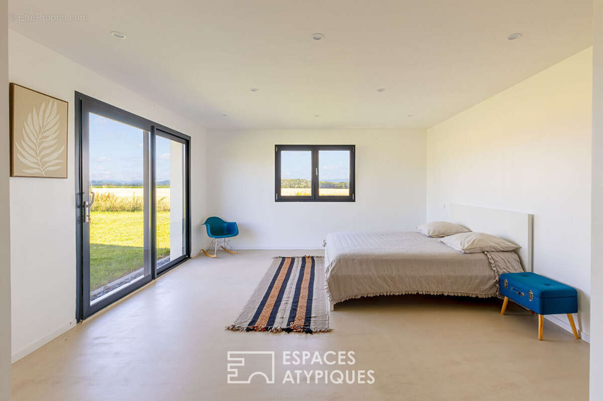 Maison à WOLFERSDORF