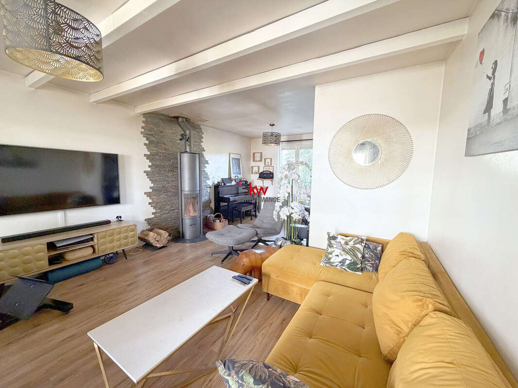 Maison 78 m² à Saint-Prix  - photo 7