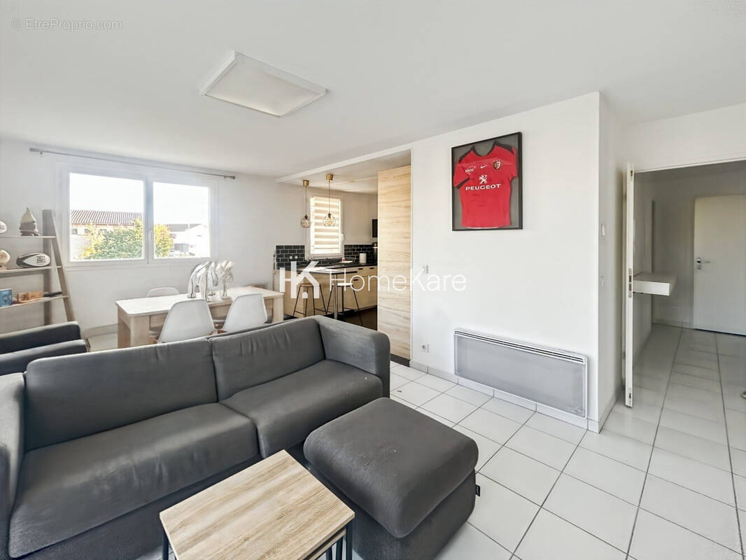 Appartement à AUSSONNE