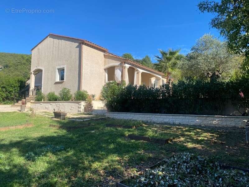 Maison à SAINT-MARTIN-DE-VALGALGUES