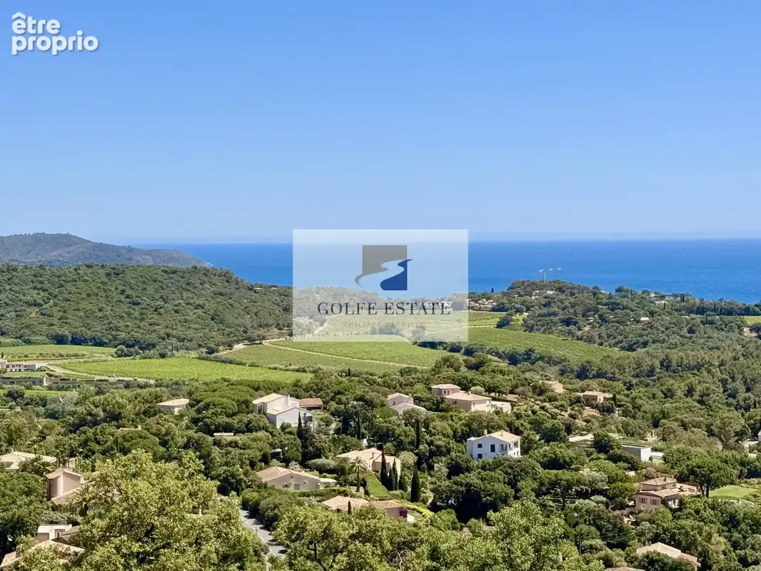 EXCLUSIVITÉ: Villa 5 chambres, vue panoramique mer - photo 2