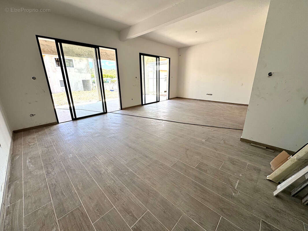 Maison à SAINT-MARTIN