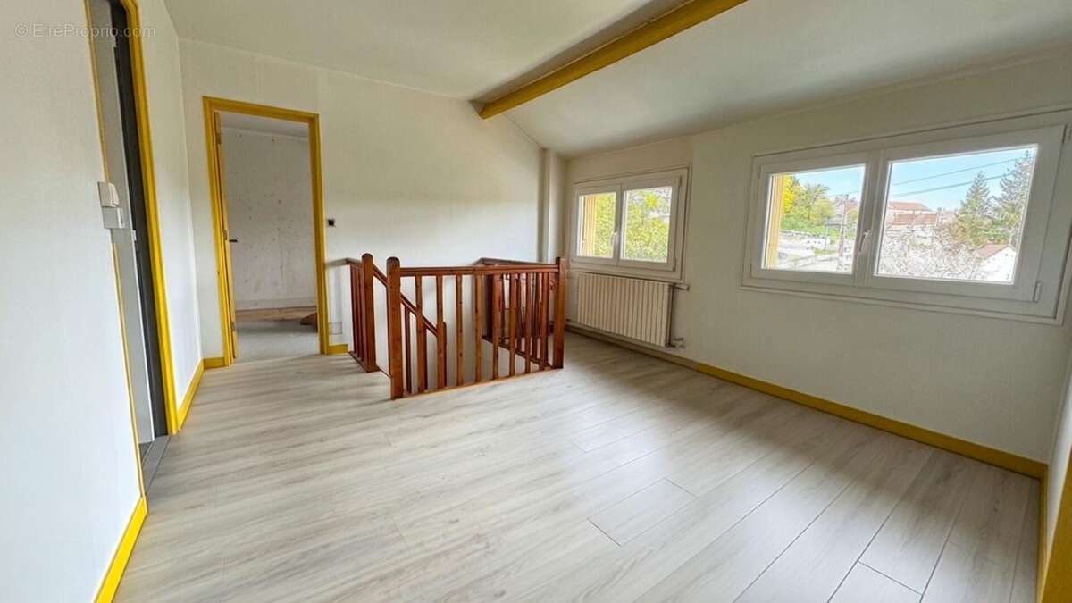 Grande maison 5 chambres + sous sol total - photo 13