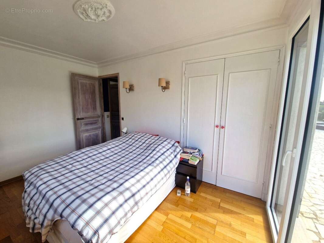 Maison à BRUYERES-LE-CHATEL