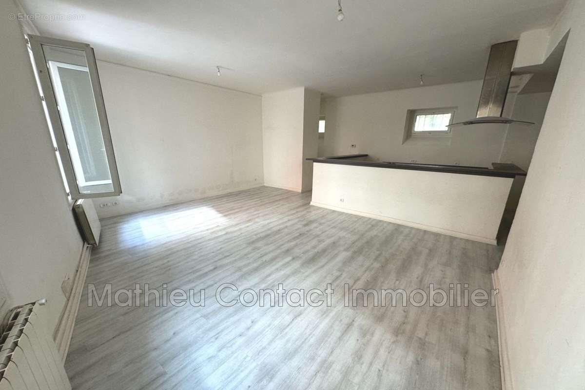 Appartement à NIMES