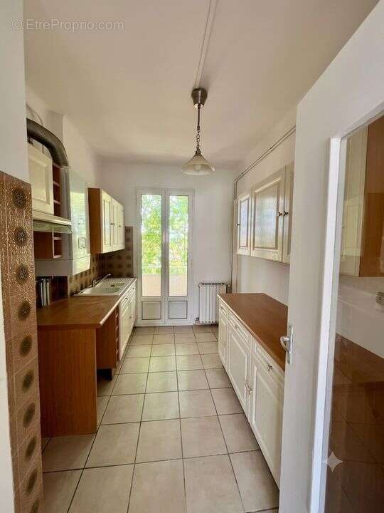 Appartement à MARSEILLE-9E