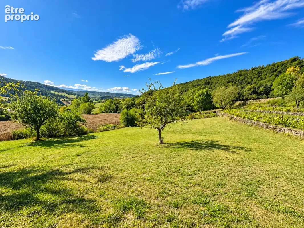 Terrain 2971 m² · à Polignac · 84 000 €