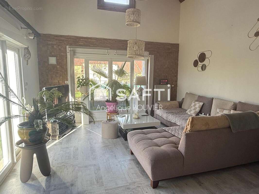 Photo 6 - Maison à DOLE