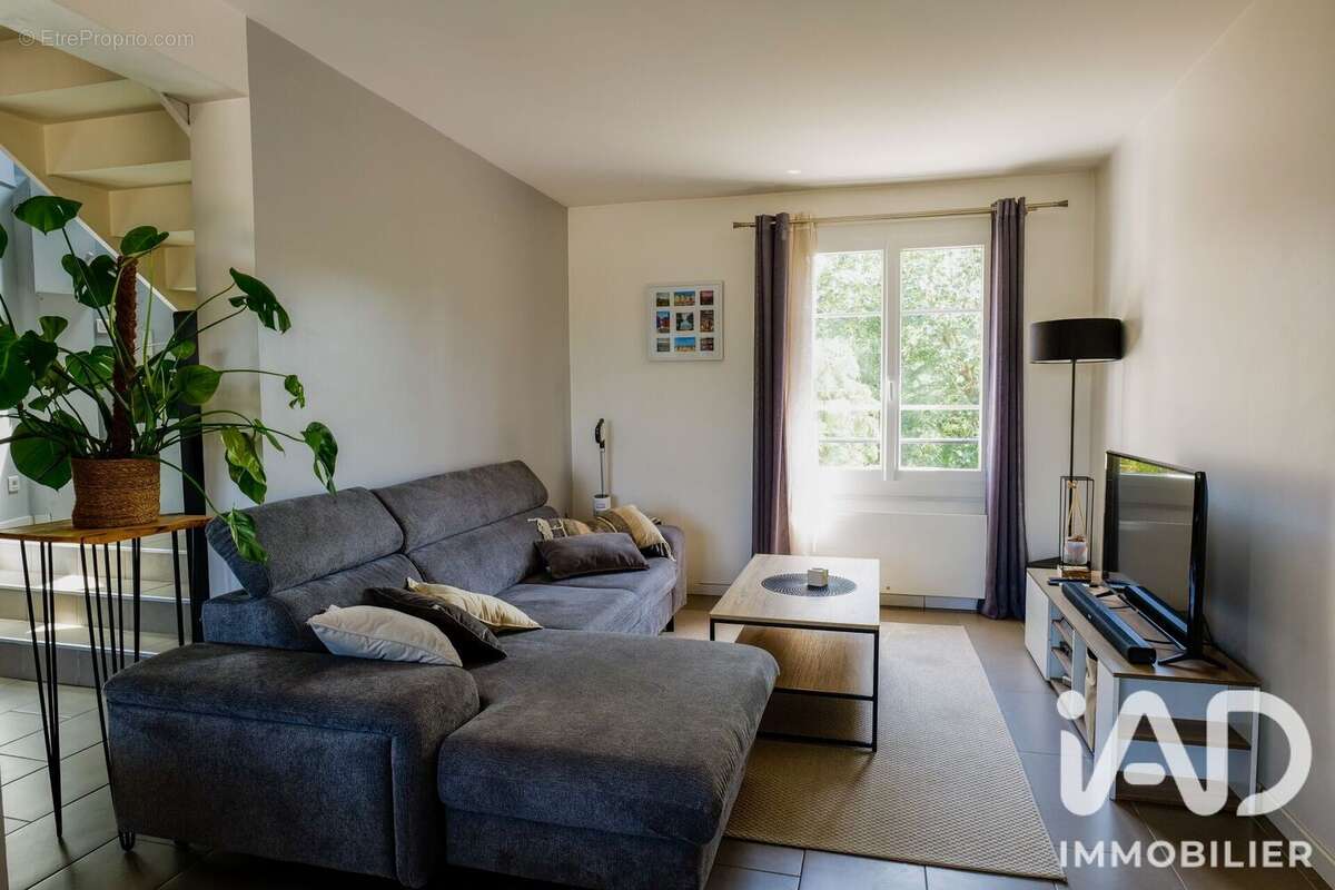 Photo 2 - Appartement à SAULX-LES-CHARTREUX