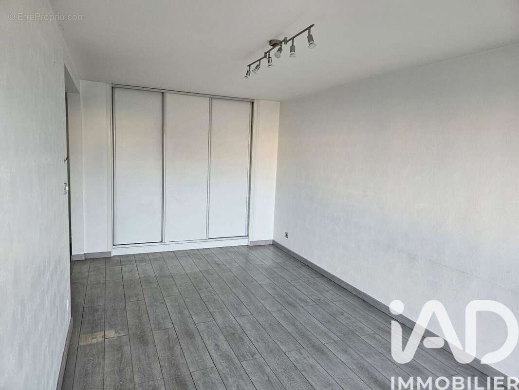 Photo 6 - Appartement à JARVILLE-LA-MALGRANGE