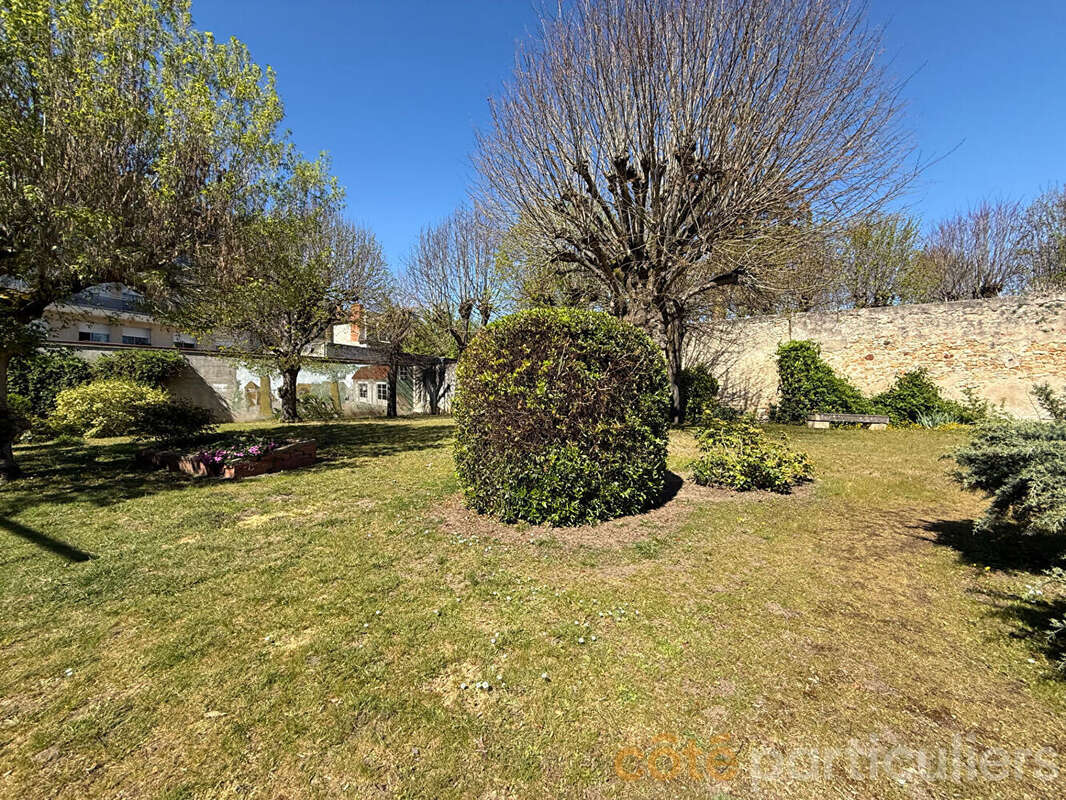 Appartement à SAINT-AMAND-MONTROND