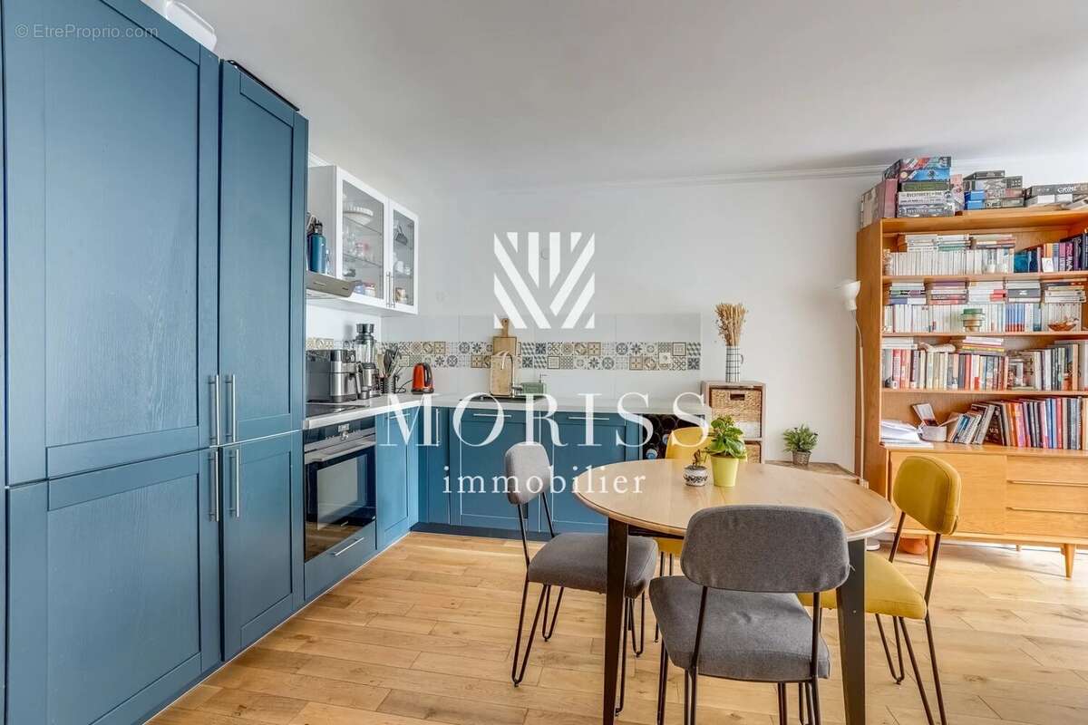 Appartement à PARIS-18E