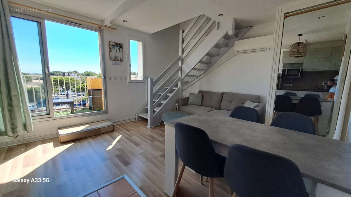 Beau duplex dans residence securisee avec 2 piscines - photo 7