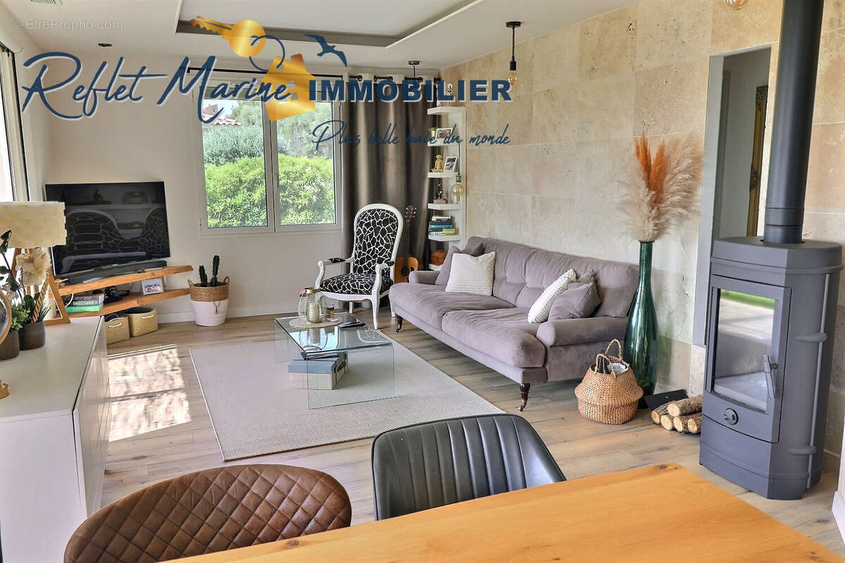 Vue mer et parc des calanques, appartement avec terrasse en vente à La Ciotat - photo 8