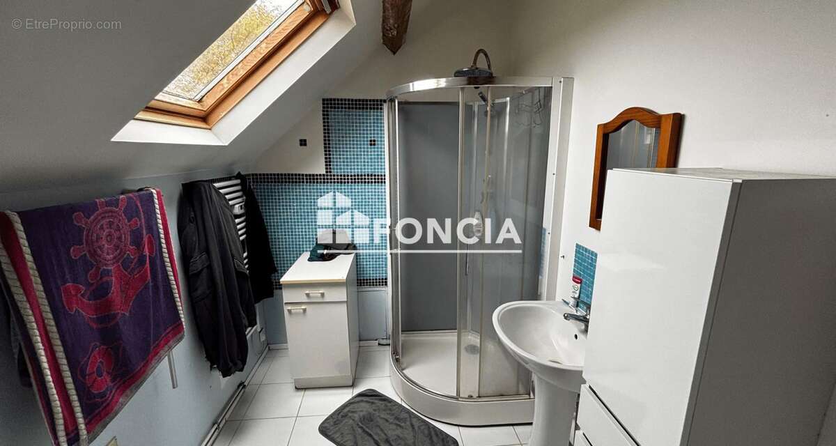 Maison à VILLAINES-LA-JUHEL