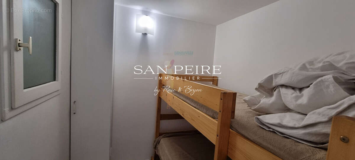 Appartement à LES ISSAMBRES