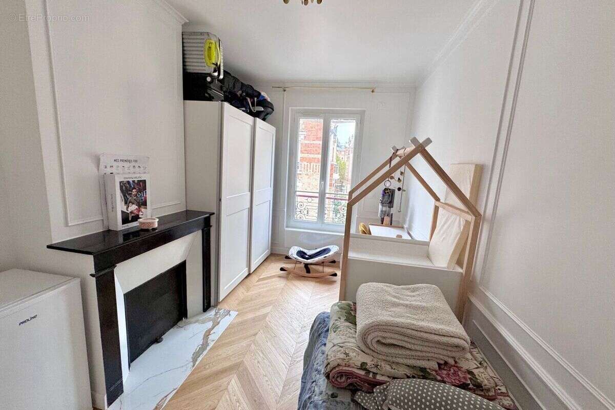 Appartement à PARIS-12E