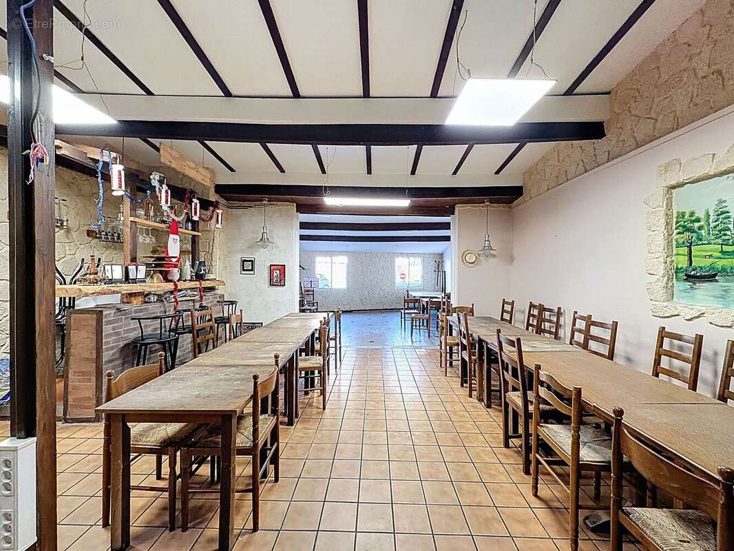 Appartement à PIERRE-BENITE