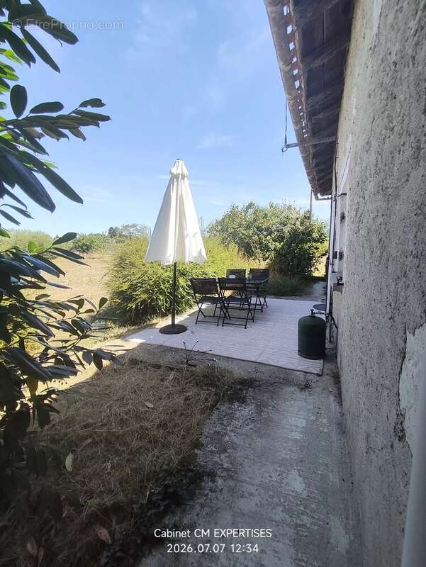 Maison à SAINT-ASTIER