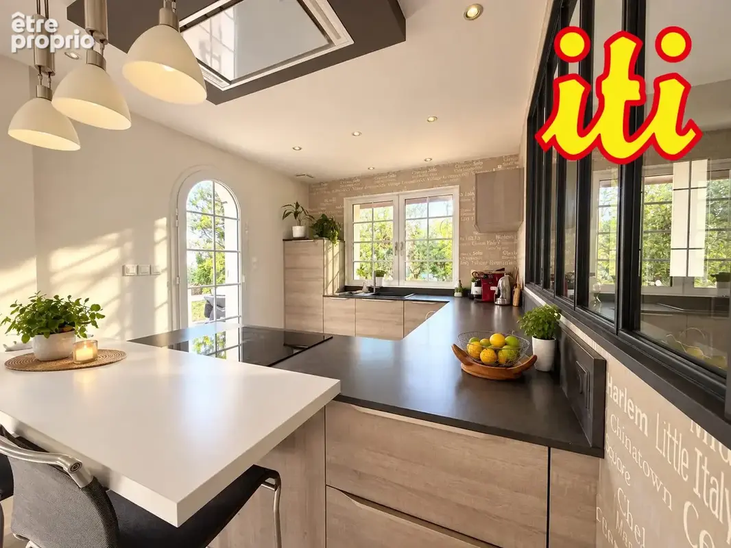 Maison 5 pièces 126 m² à vendre à L'ile-D'olonne (85340) - photo 2