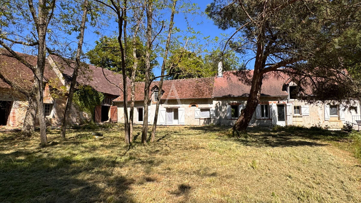 Maison à MARAY