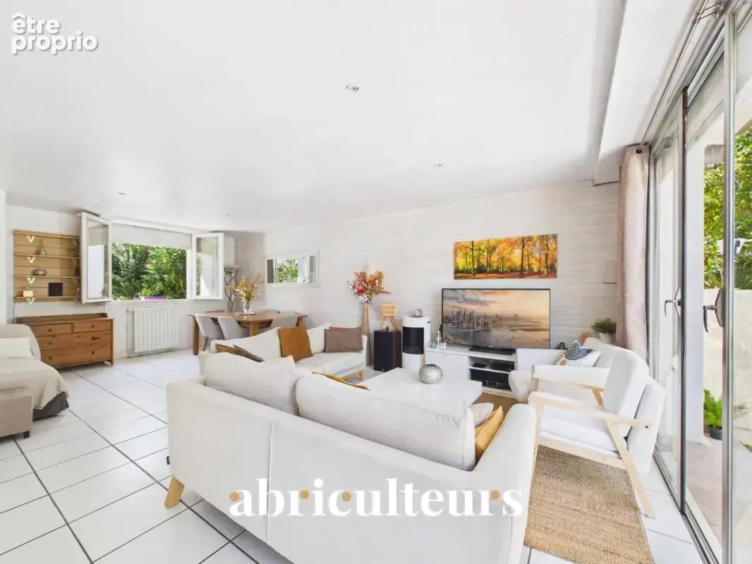 Maison familiale 7 pièces – Jardin sans vis-à-vis, grand garage et potentiel d’aménagement – Châtillon - photo 3