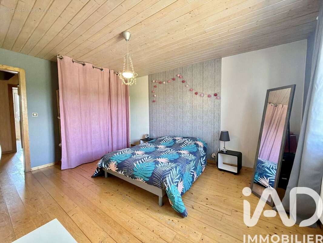 Maison 327 m² à Laning  - photo 9