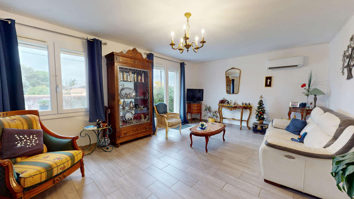 Maison à SALLES-D'AUDE