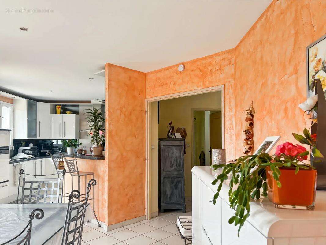 Maison à LE BOIS-D&#039;OINGT