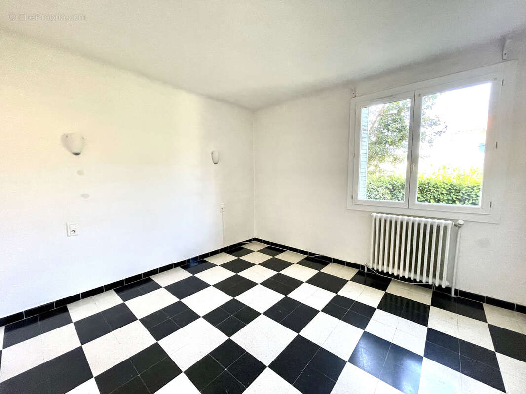 Maison à VAISON-LA-ROMAINE