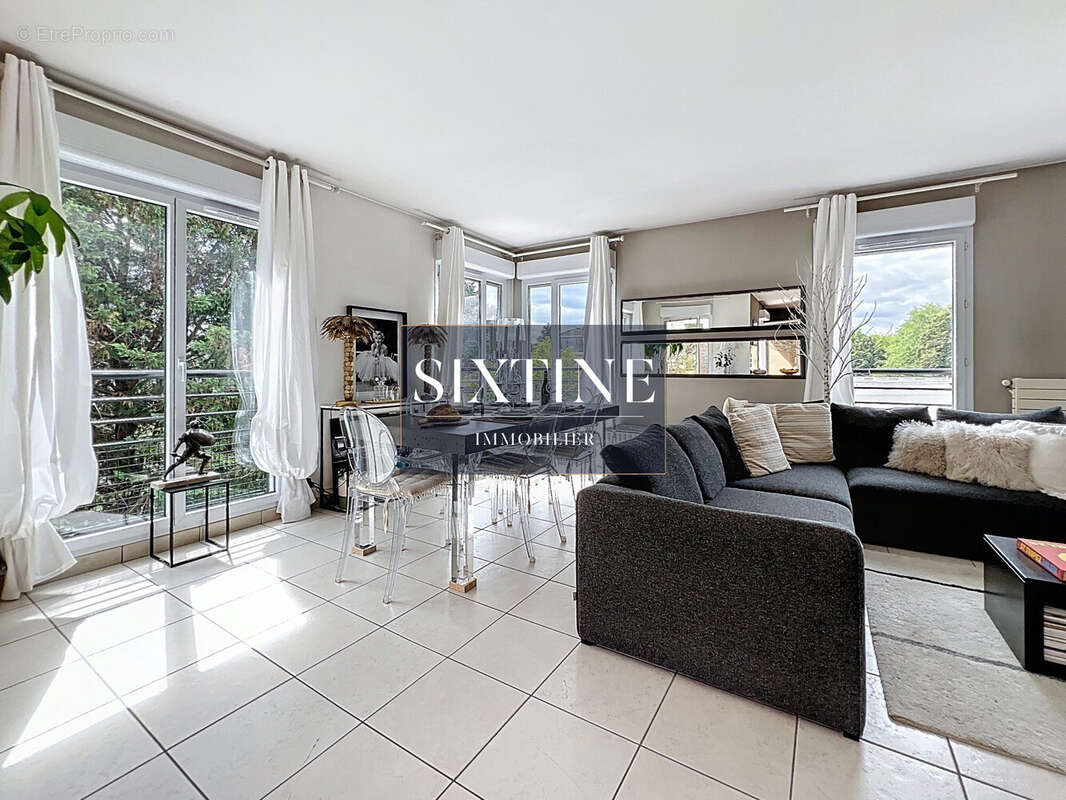 Appartement à TASSIN-LA-DEMI-LUNE