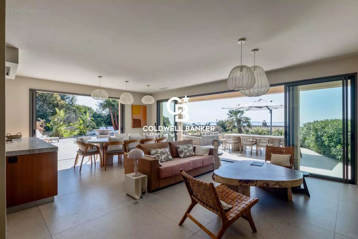 Maison à RAYOL-CANADEL-SUR-MER