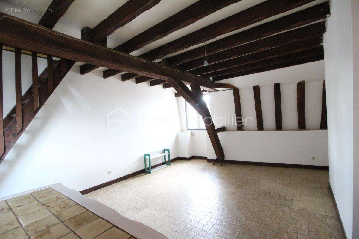 Appartement à JOIGNY