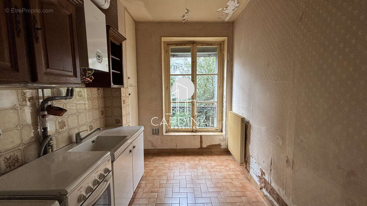 Appartement à MONTROUGE