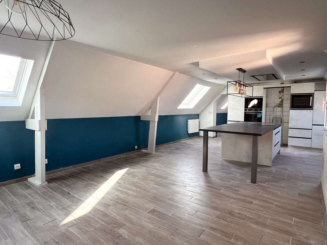 Appartement à HOUDAN