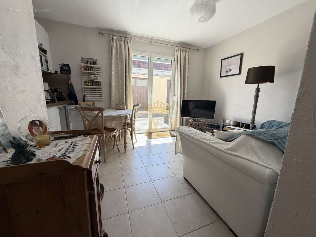 Appartement à CAMIERS