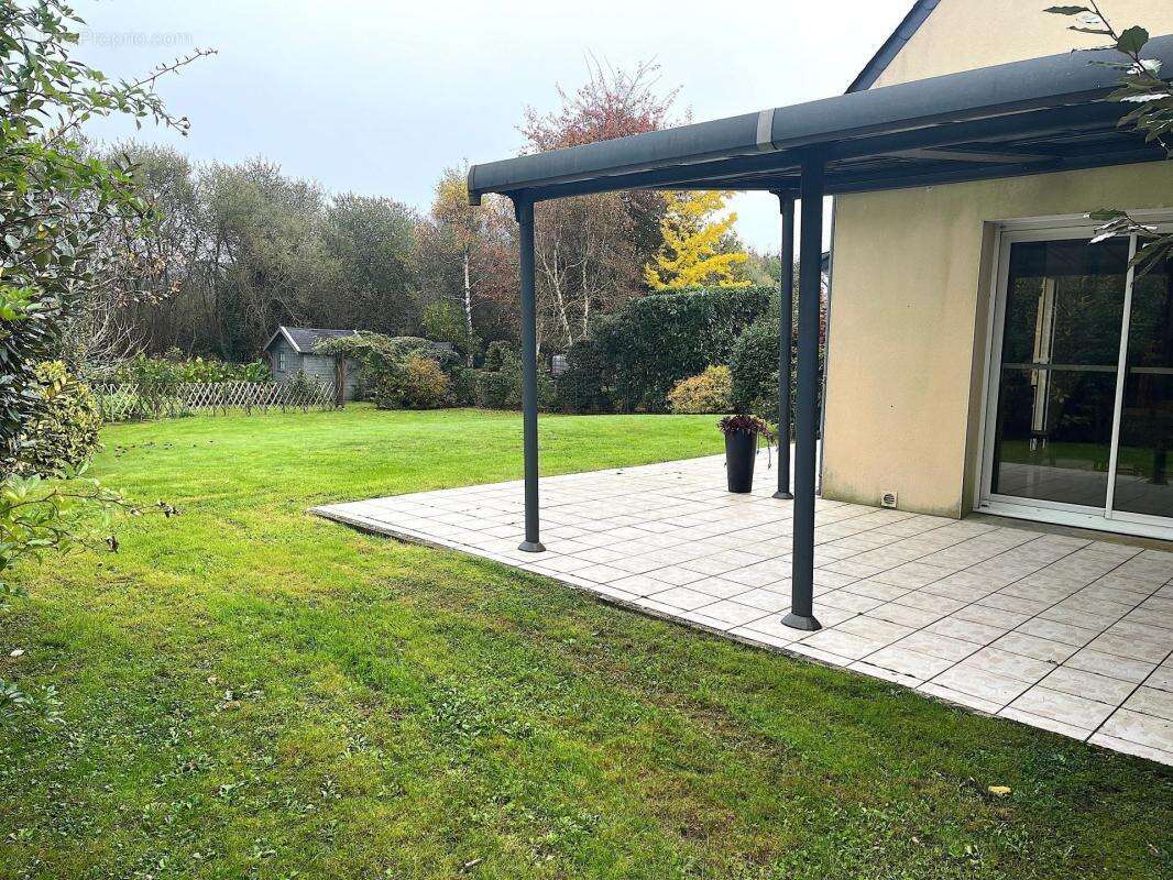 Maison à LARMOR-BADEN