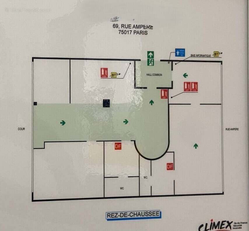 Commerce à PARIS-17E