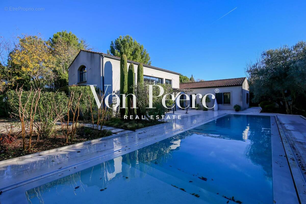 Maison à SAINT-REMY-DE-PROVENCE
