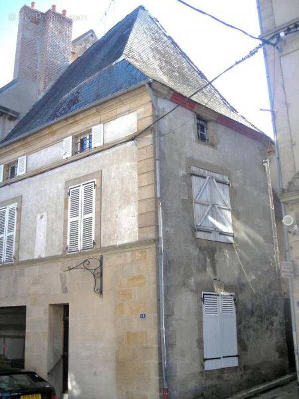 Maison à BOURBON-L&#039;ARCHAMBAULT