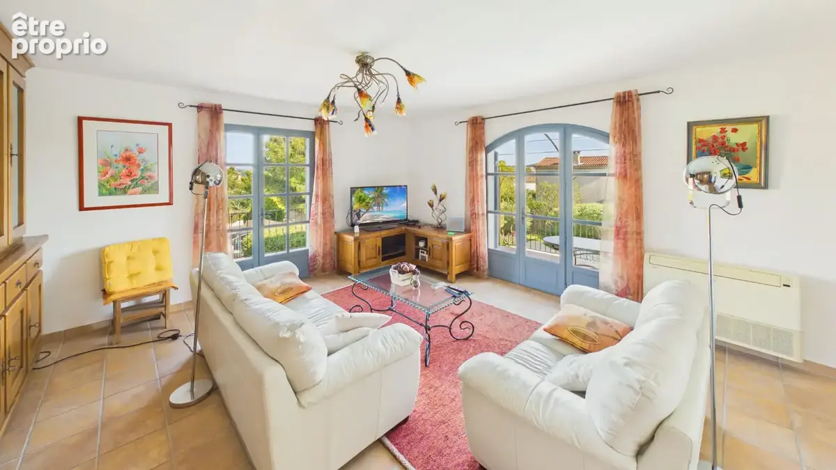 VILLA avec Piscine et vue dégagée - à 10 Mn d' Avignon Les ANGLES VILLENEUVE SUR ARAMON même - photo 3