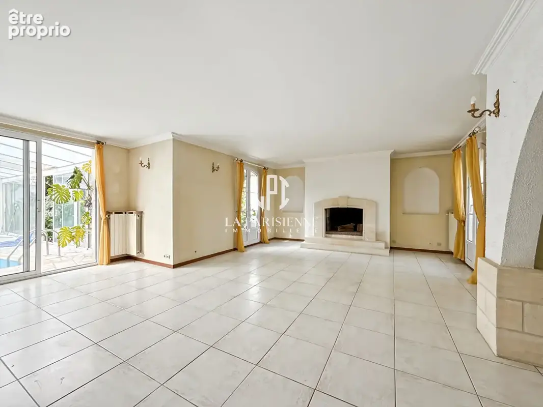 Photo Maison à Presles au prix de 775 000€