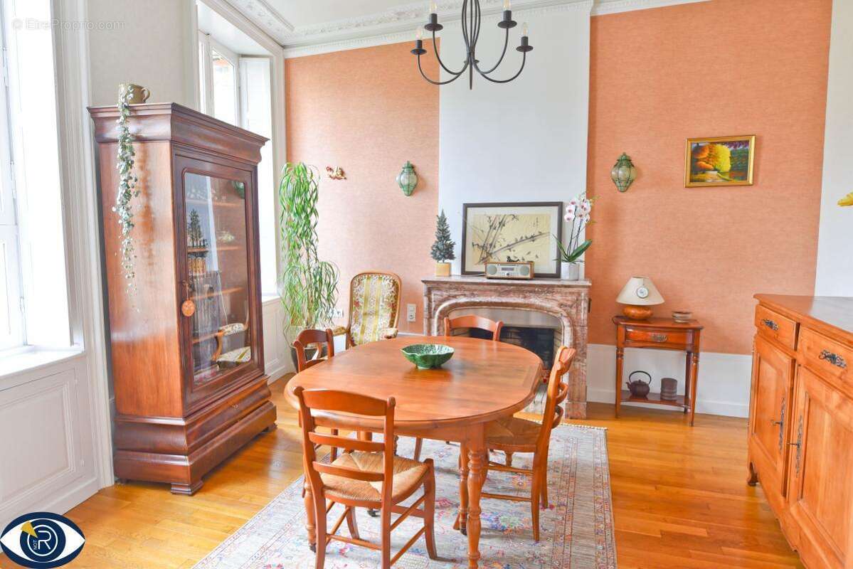Maison à LAVAL