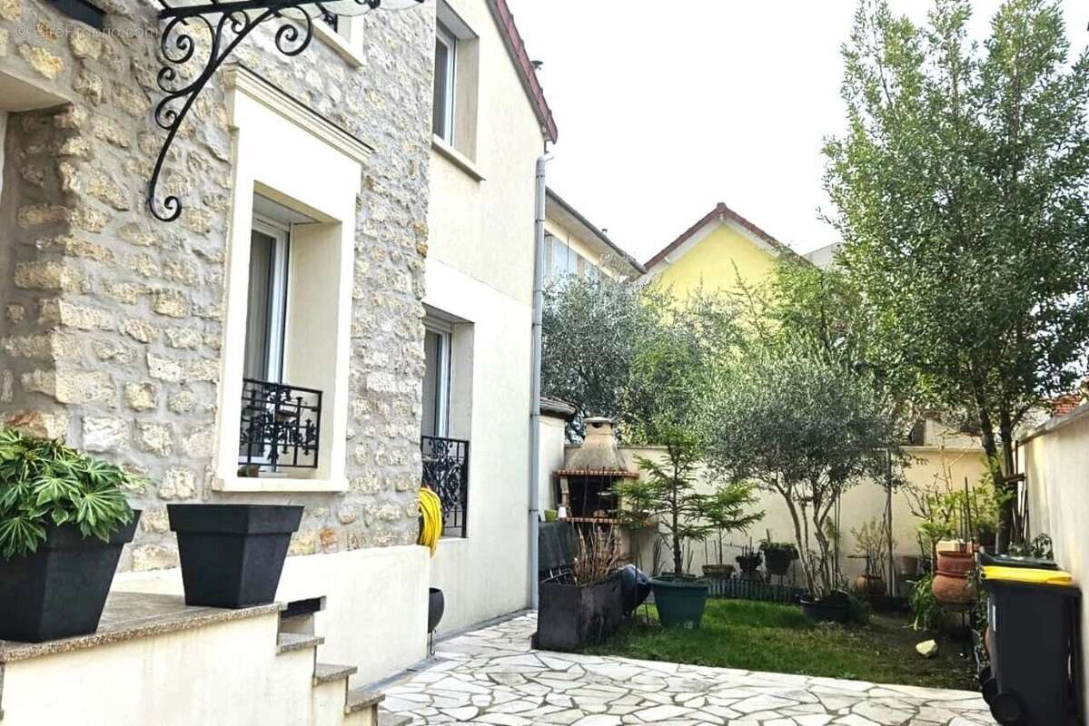 Maison à JOINVILLE-LE-PONT